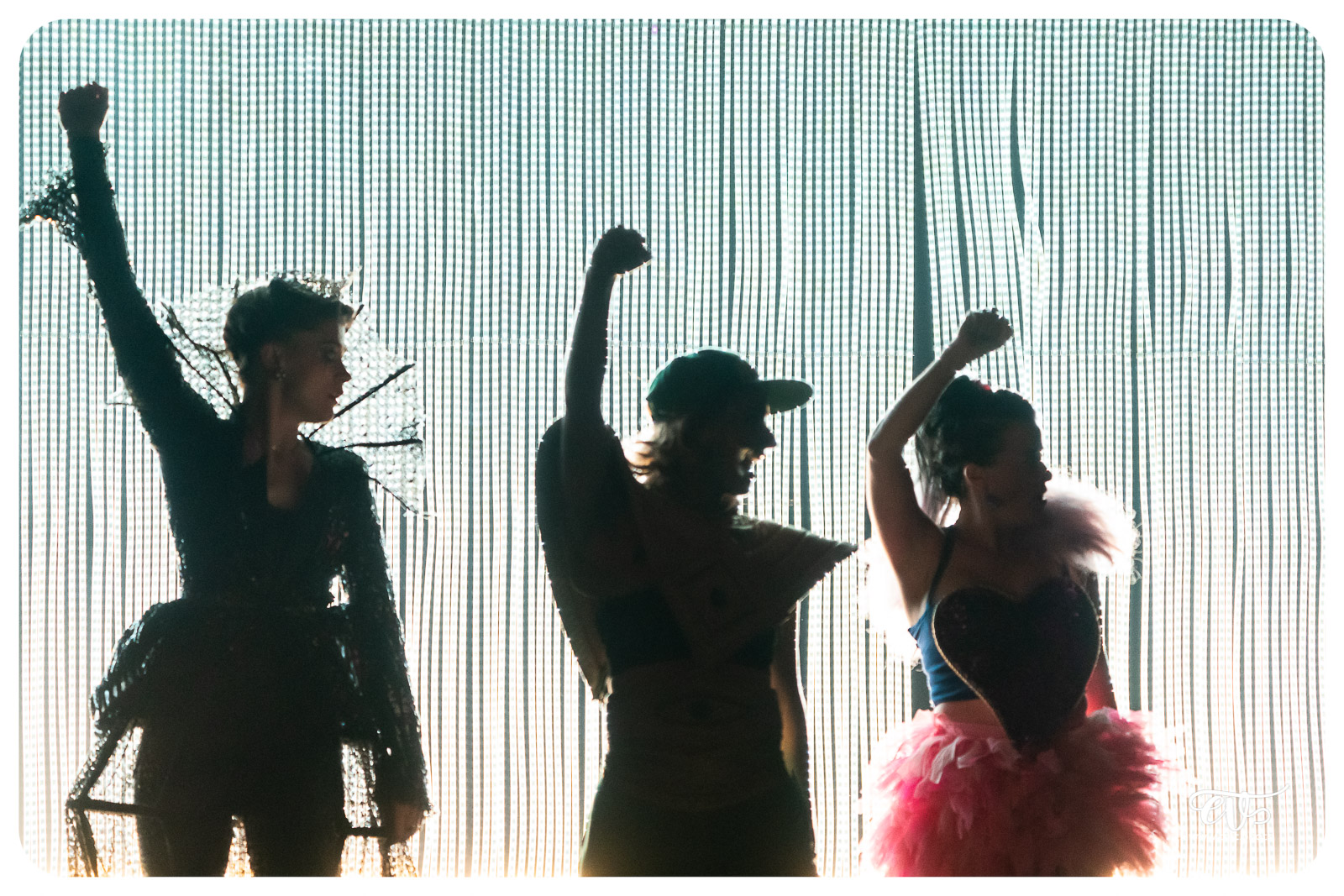 AIRNADETTE - LE PIRE CONTRE-ATTAQUE