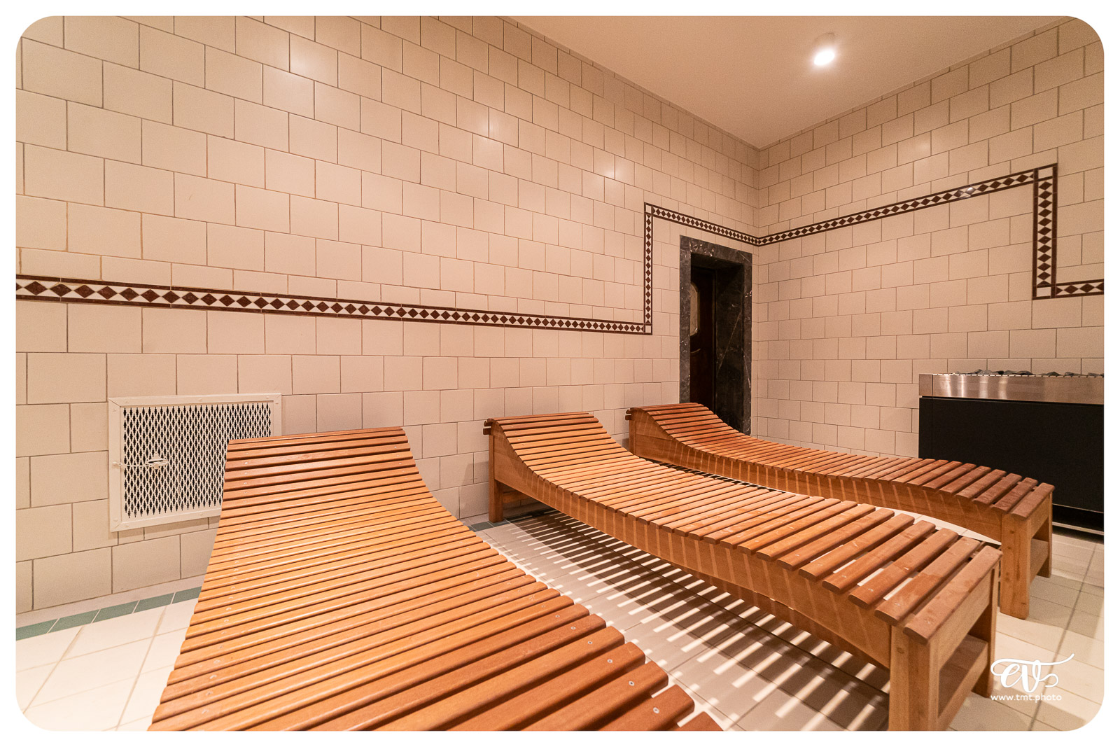 LES(NOUVEAUX) BAINS MUNICIPAUX DE STRASBOURG