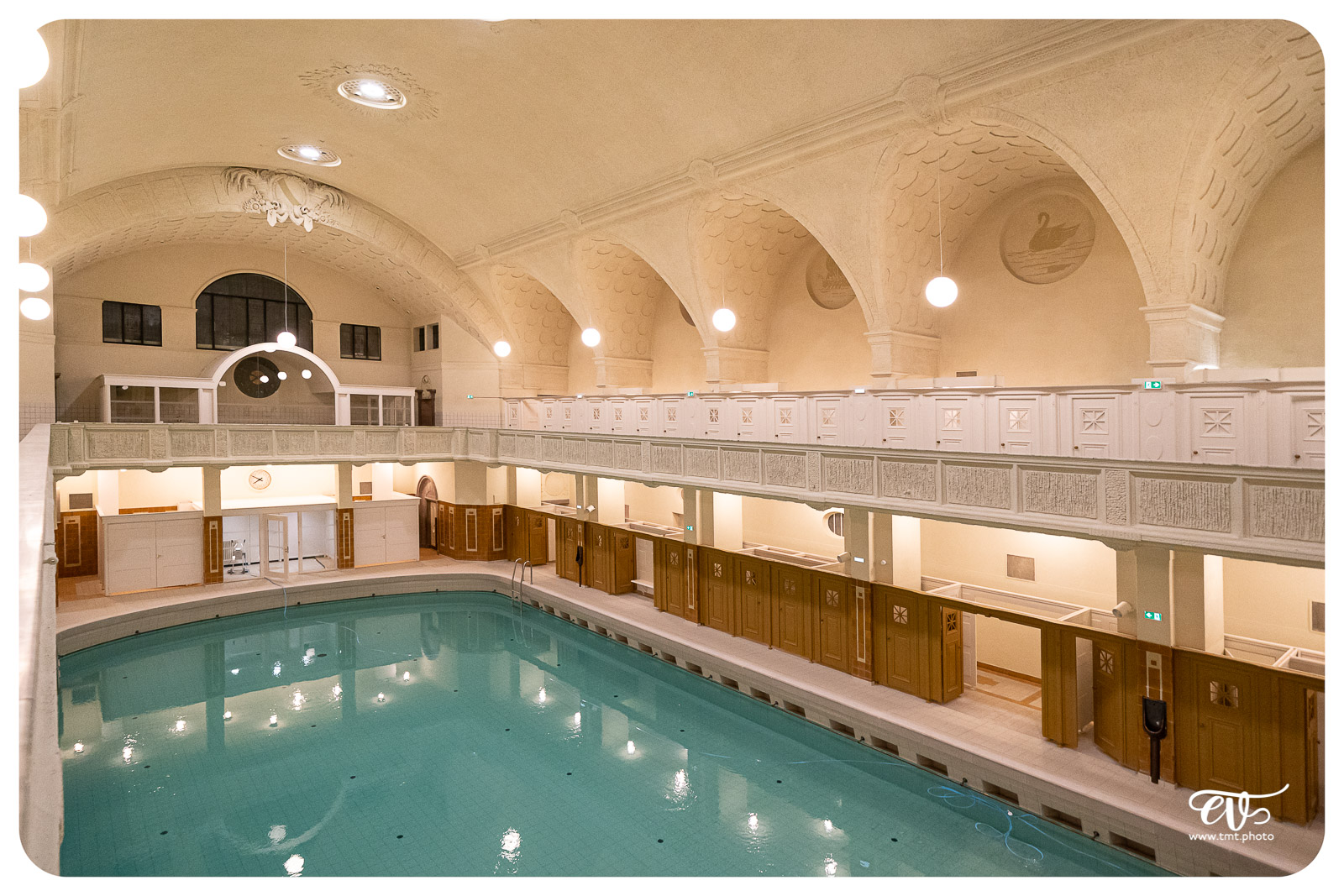 LES(NOUVEAUX) BAINS MUNICIPAUX DE STRASBOURG