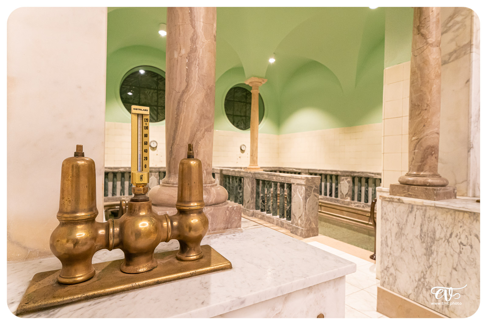 LES(NOUVEAUX) BAINS MUNICIPAUX DE STRASBOURG