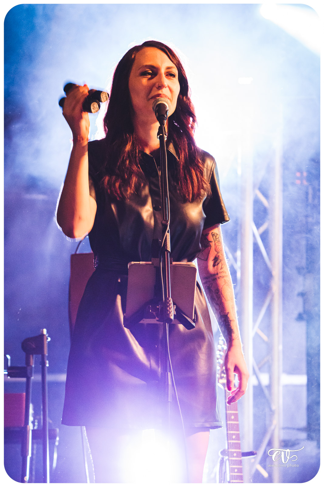 IL SUFFIRA... D'UNE SCENE